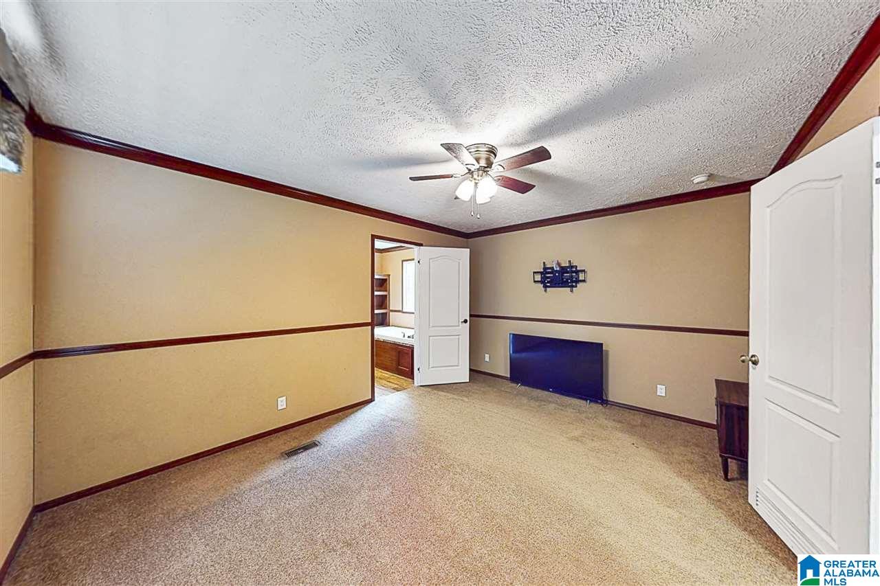 2595 Armstrong Loop Hayden, AL 35079 - Photo 13 of 27