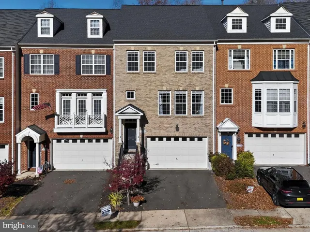 $589,000 | 9842 Pickens Place, Manassas Park, VA 20111