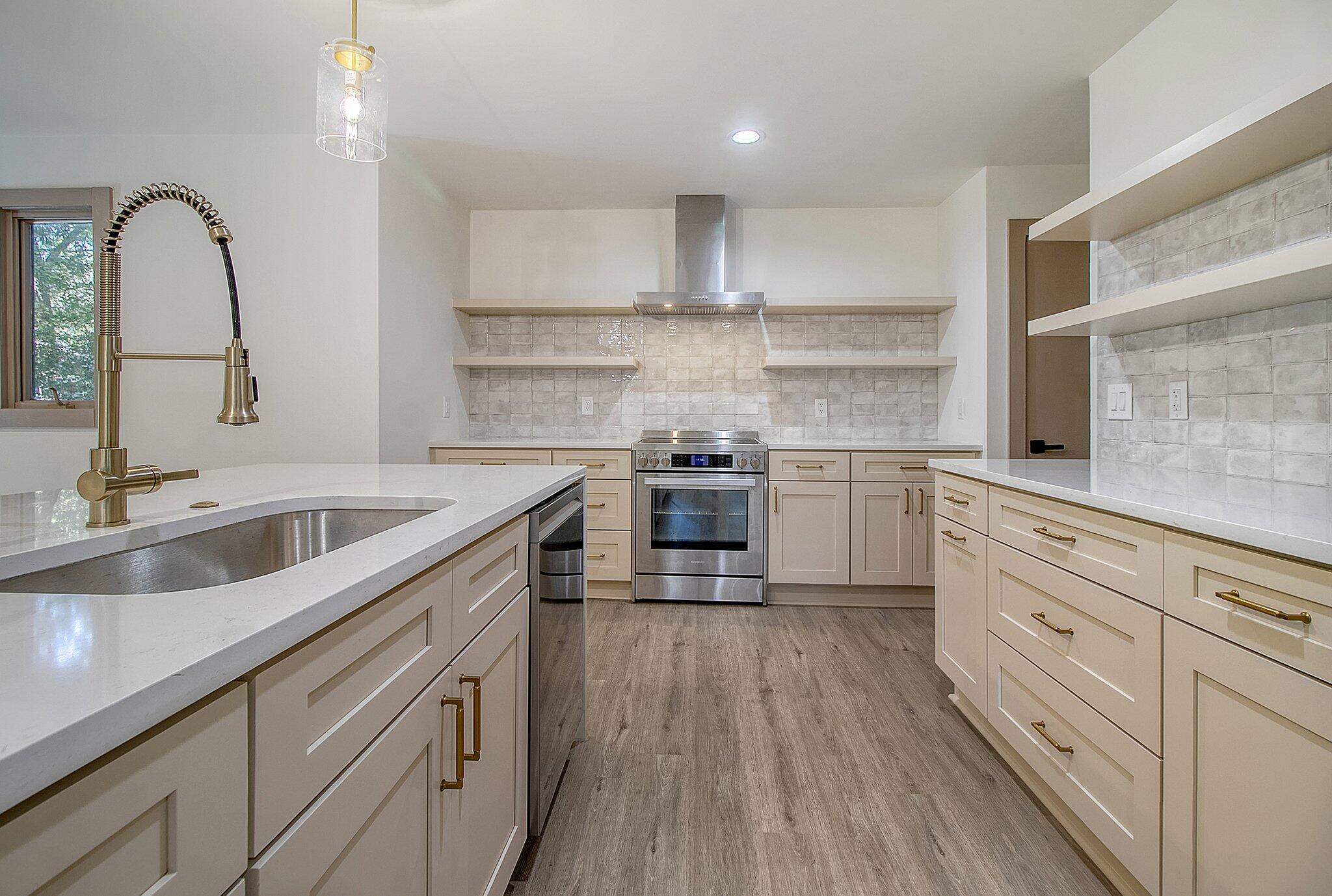 8 Arabian Drive Charleston, SC 29407 - Photo 11 of 41 7-web-or-mls-CREM_8 Arabian Dr_007