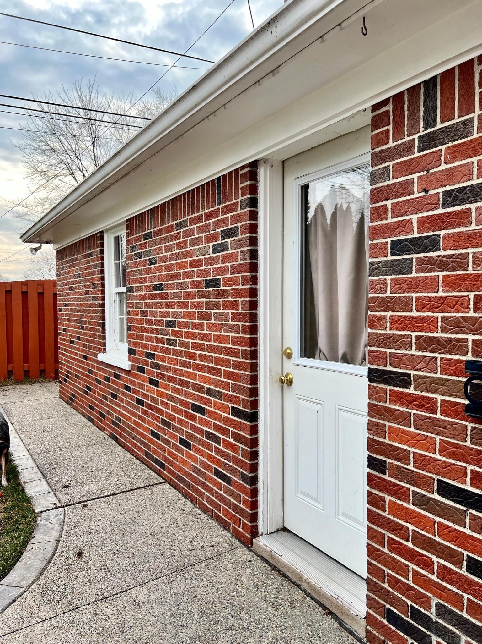 3939 Amherst Road Royal Oak, MI 48073 - Photo 42 of 54