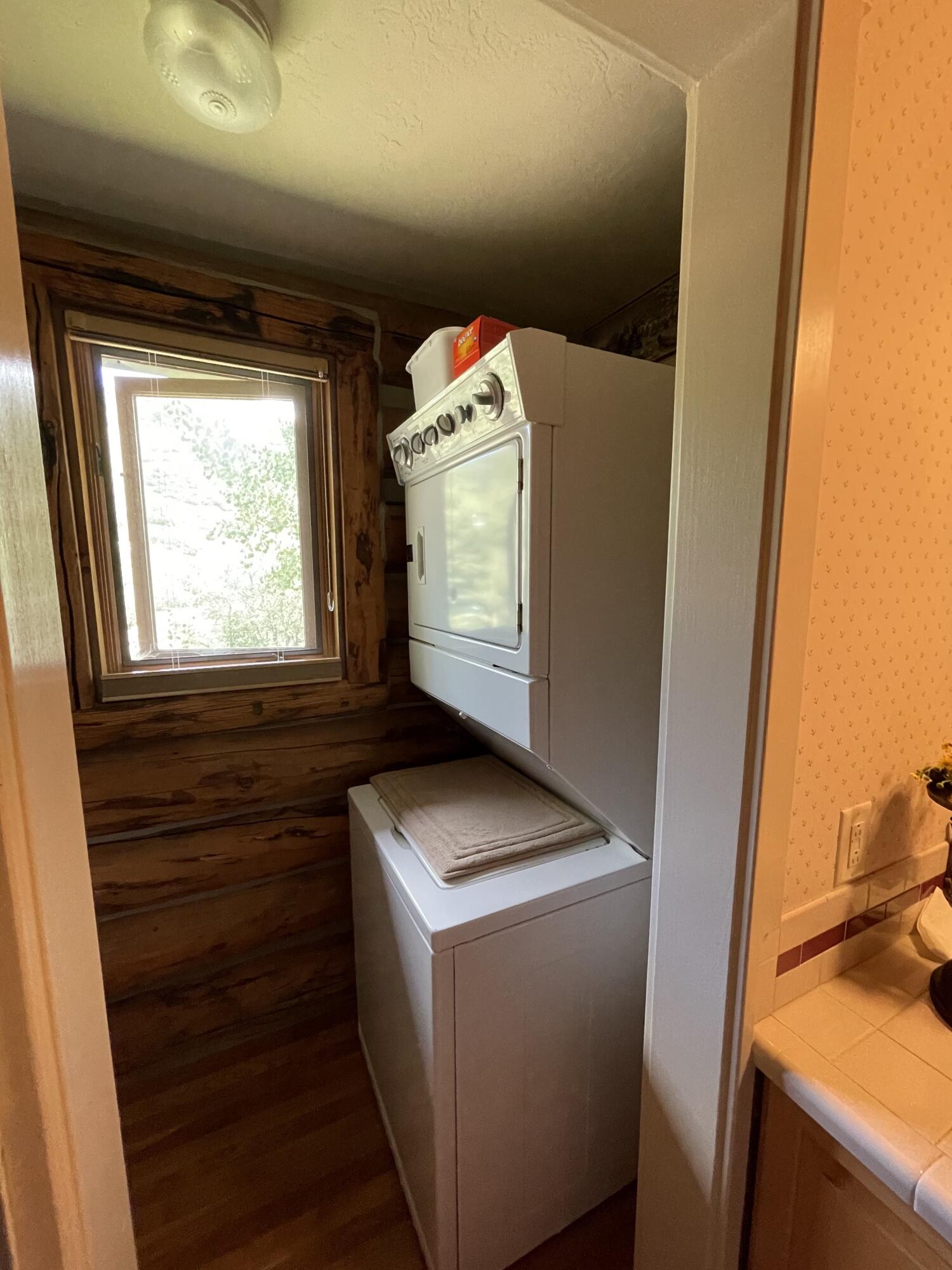 2001 58P Road Placerville, CO 81430 - Photo 24 of 34 a utility room with dryer and washer