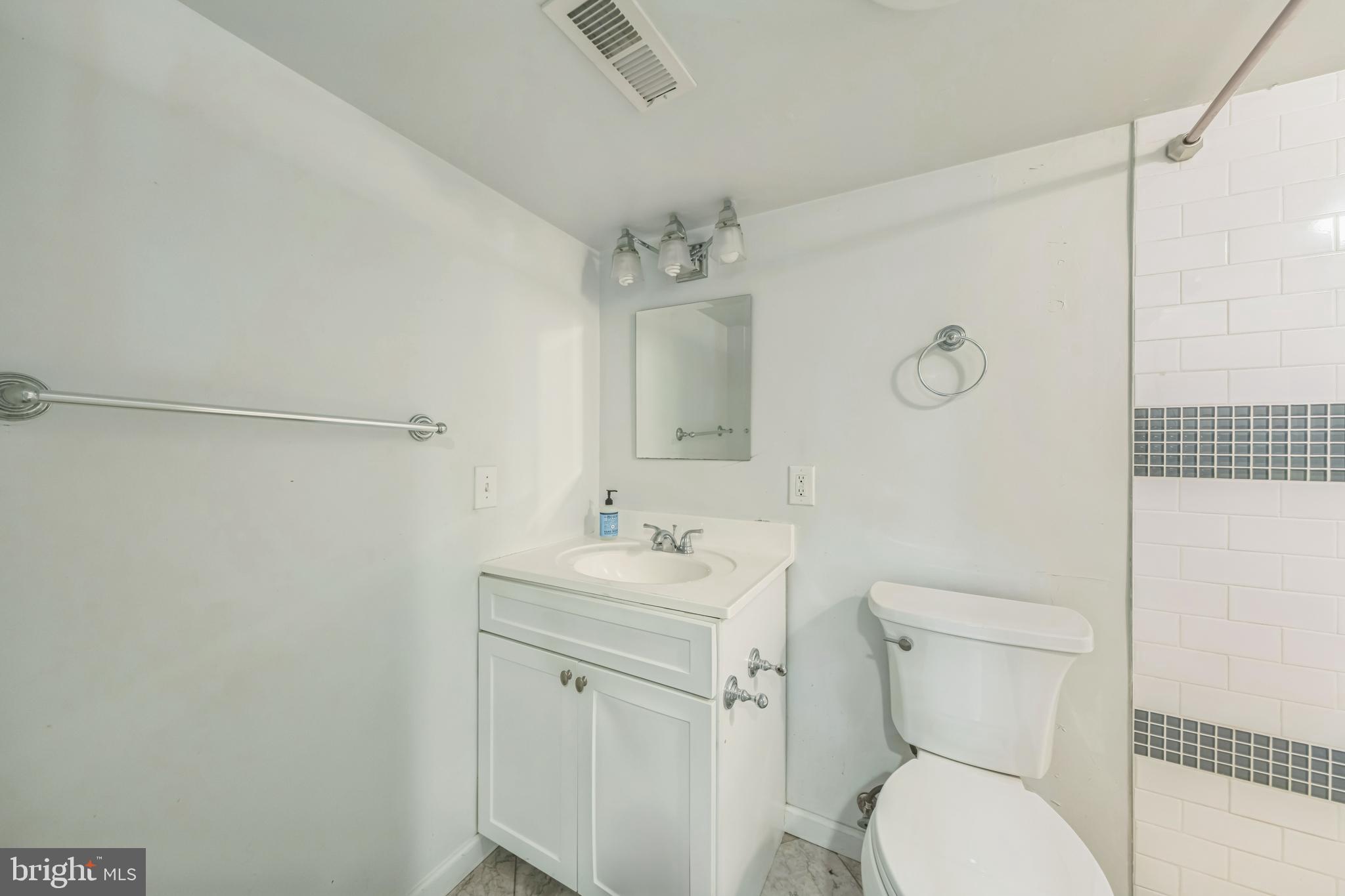 723 K Street Northeast Washington, DC 20002 - Photo 16 of 25