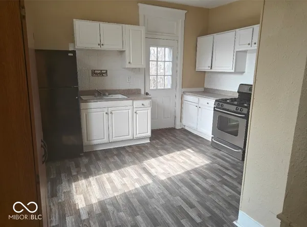 $895 | 1325 Jefferson Avenue, Unit A, Shelbyville, IN 46176