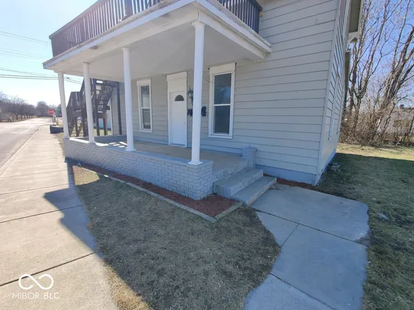 $895 | 1325 Jefferson Avenue, Unit A, Shelbyville, IN 46176