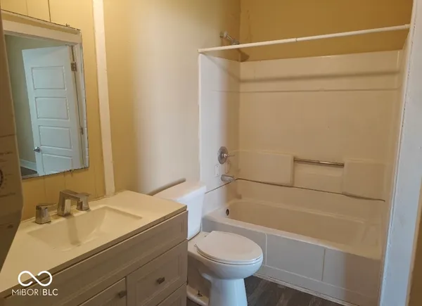 $895 | 1325 Jefferson Avenue, Unit A, Shelbyville, IN 46176