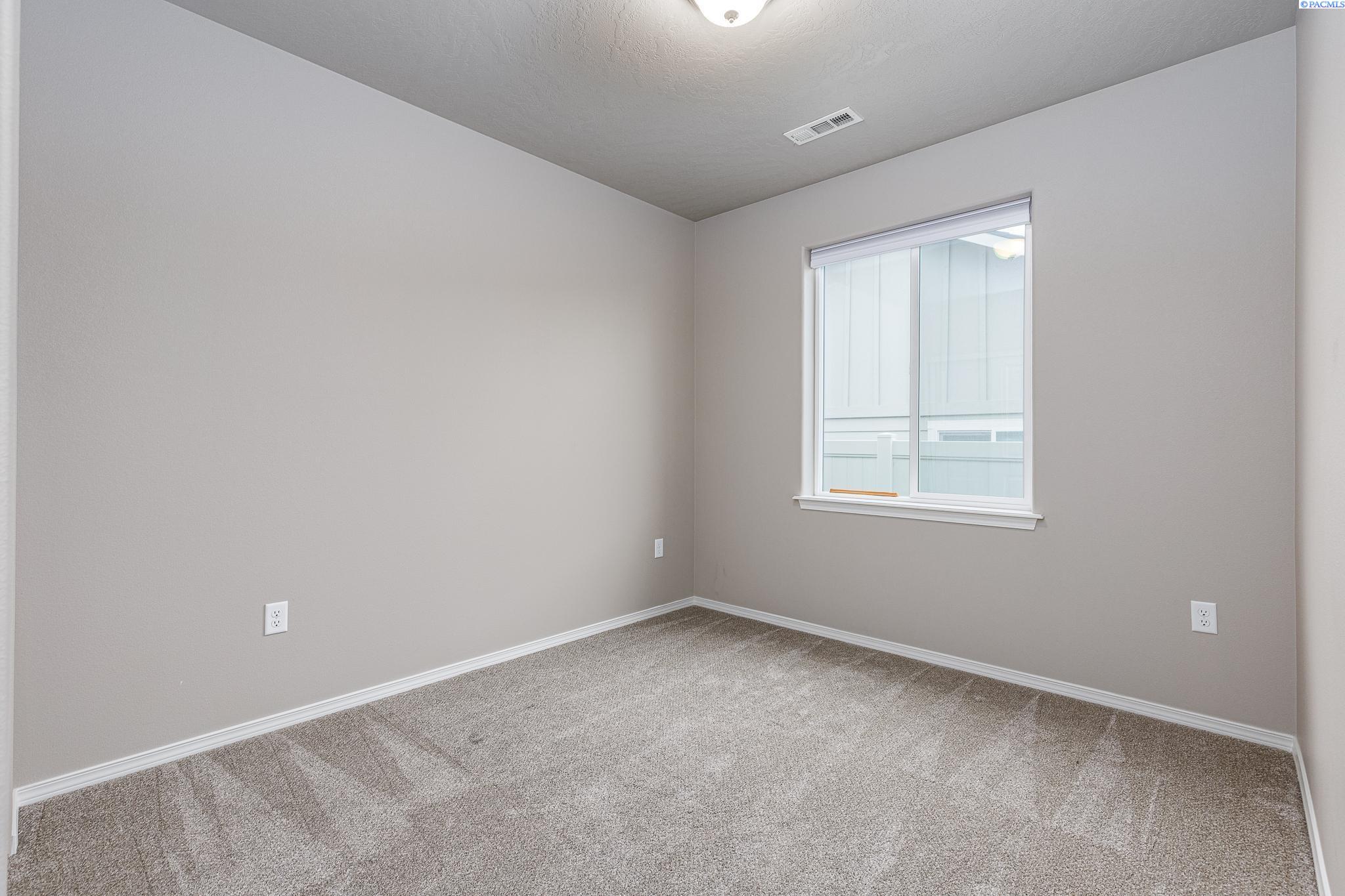 3029 Duval Loop Richland, WA 99352 - Photo 5 of 26 Gallery Image 5