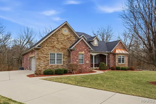 $550,000 | 8534 Terracotta Place, O'Fallon, IL 62269