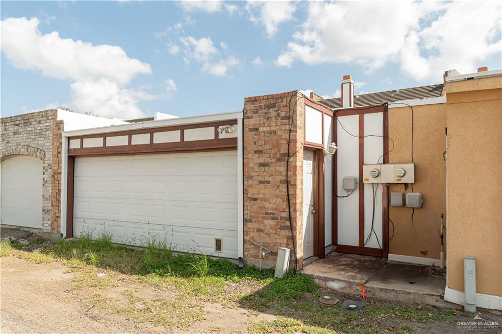 1004 South Border Avenue Weslaco, TX 78596 - Photo 17 of 20 a front view of a house