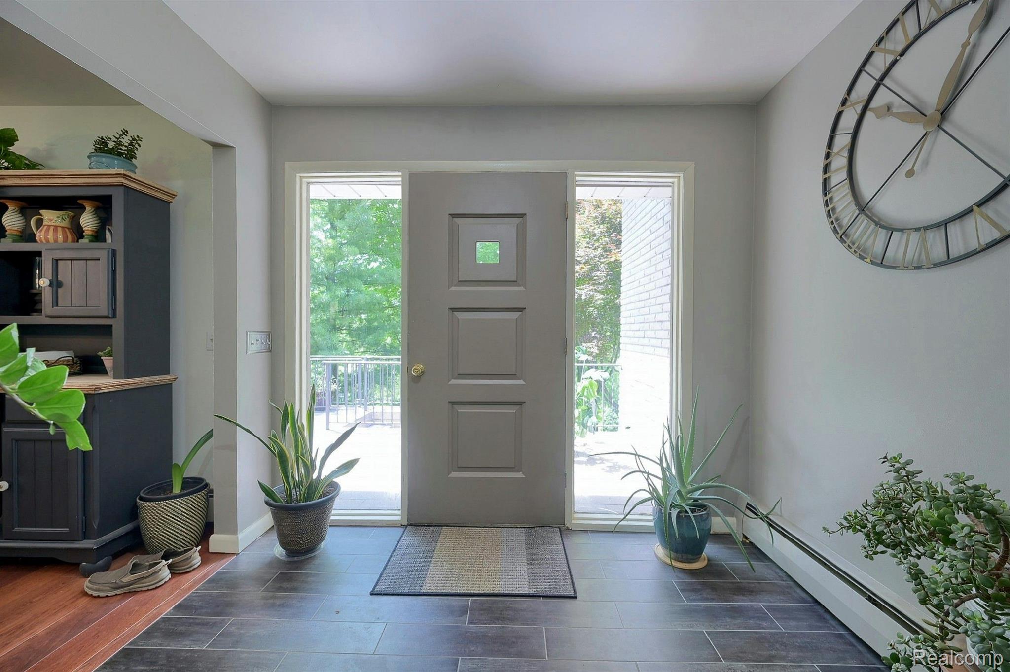 4840 Freer Street Rochester, MI 48306 - Photo 6 of 42 Gallery Image 6
