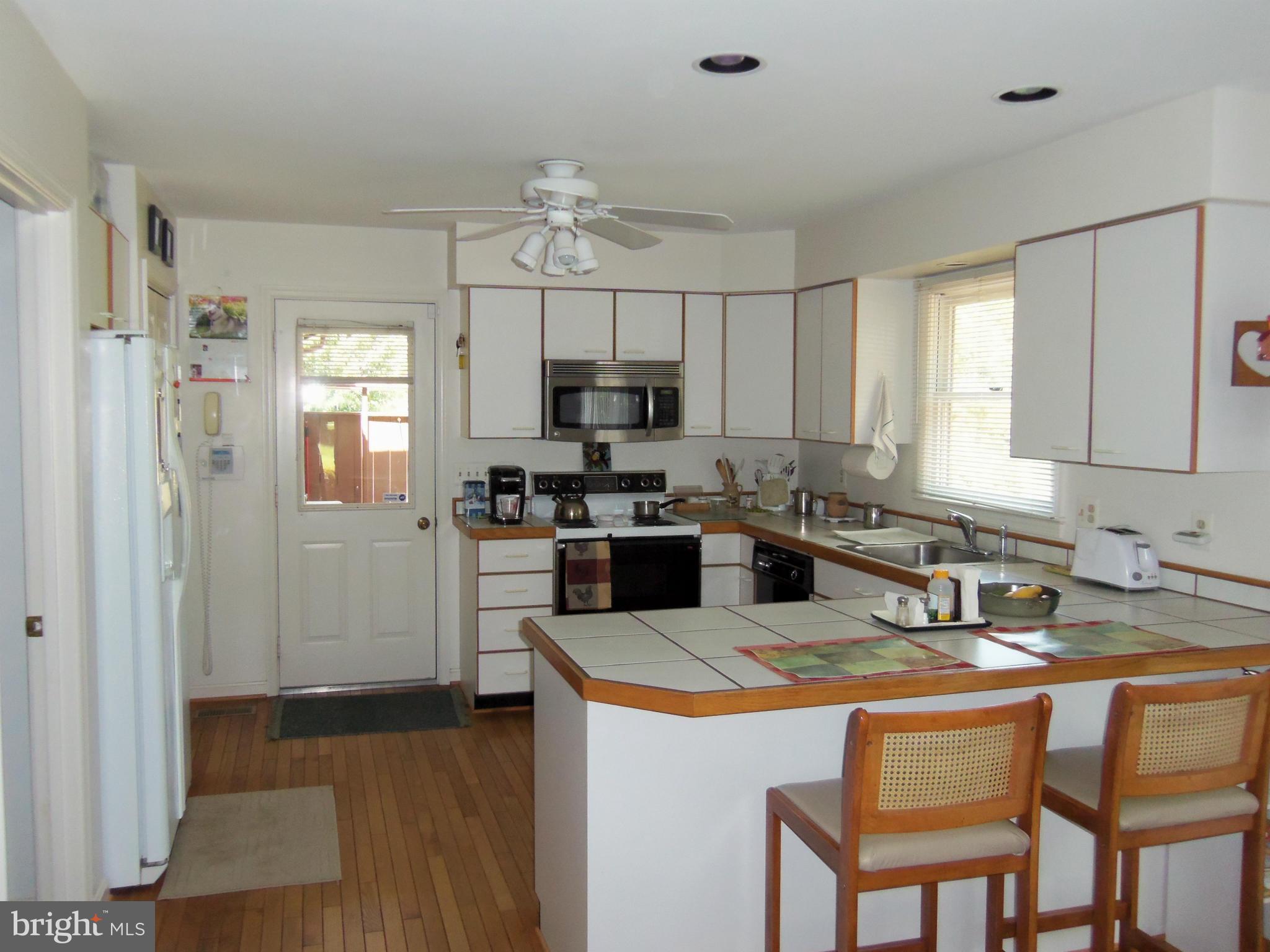 5294 Germantown Road Midland, VA 22728 - Photo 9 of 30 Kitchen