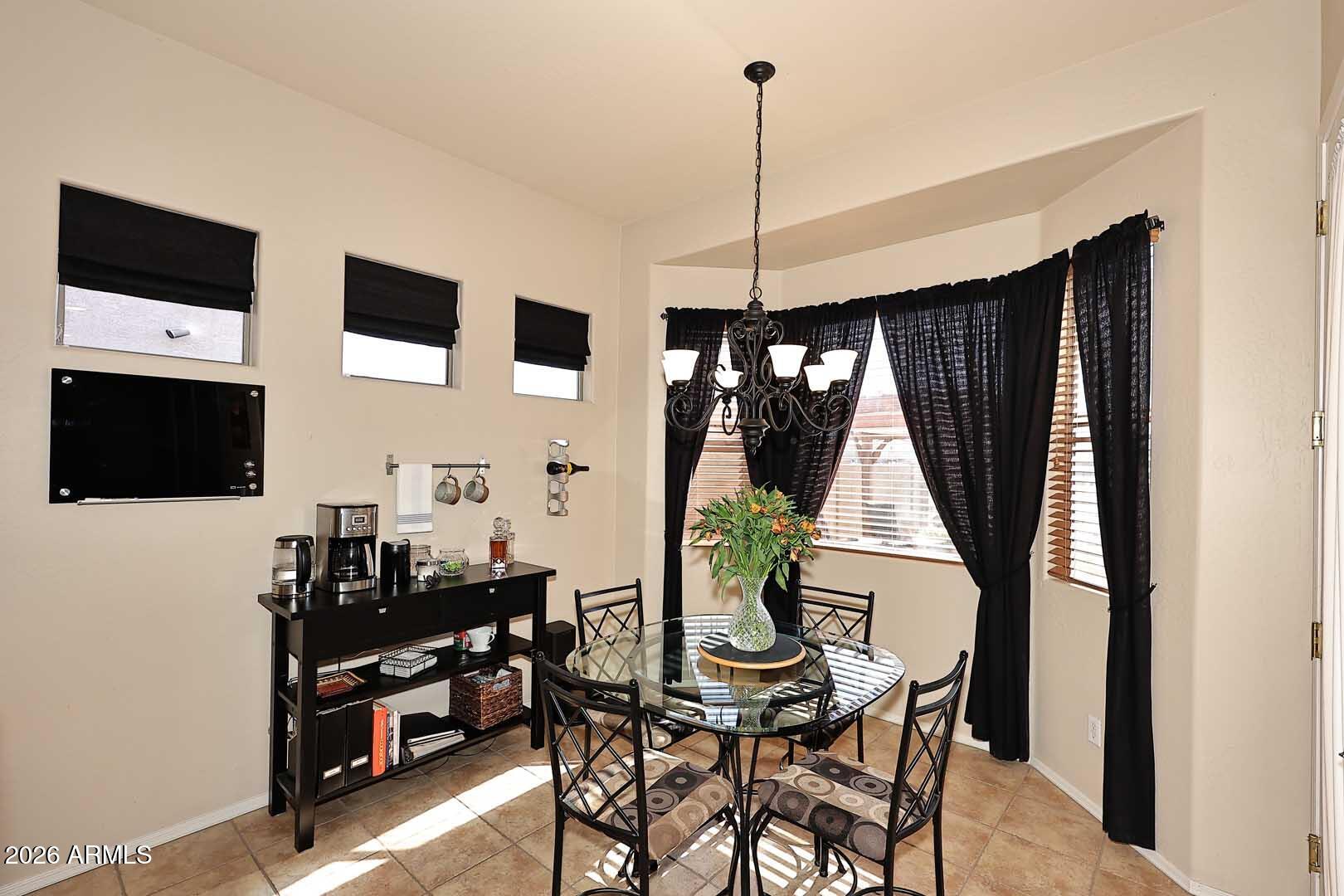 5507 West Carson Road Laveen, AZ 85339 - Photo 17 of 49 Breakfast Nook