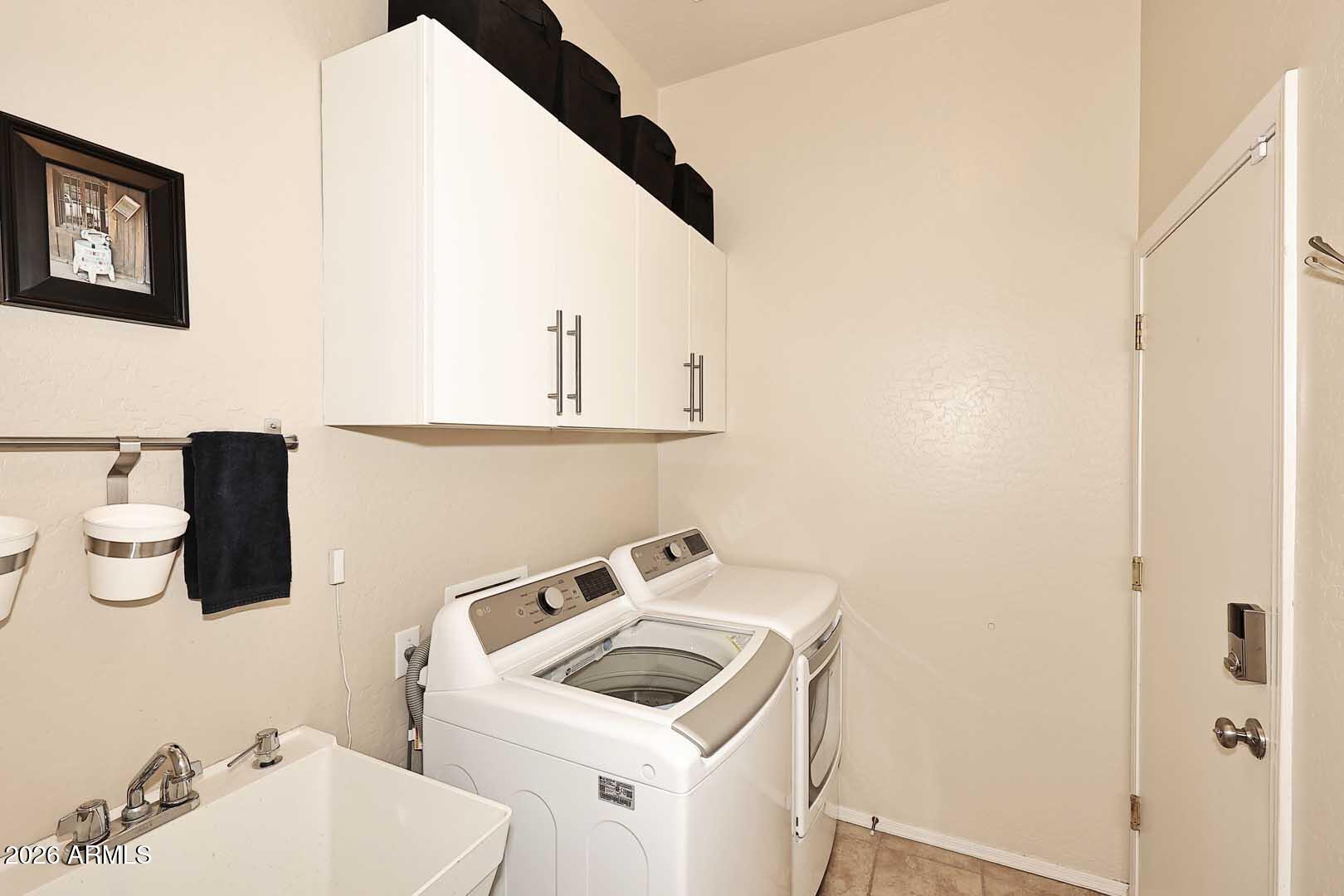 5507 West Carson Road Laveen, AZ 85339 - Photo 24 of 49 Laundry Room