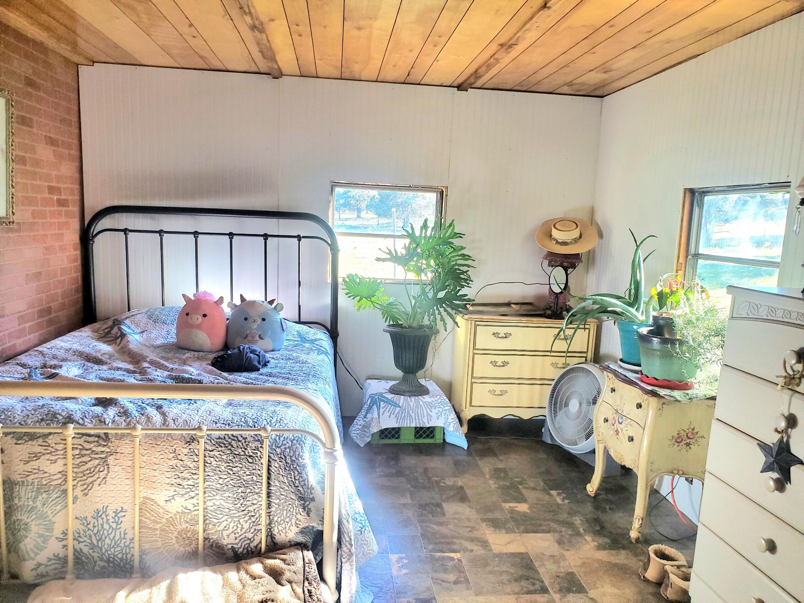 17703 Fishhole Creek Road Bly, OR 97622 - Photo 30 of 34 1000073127