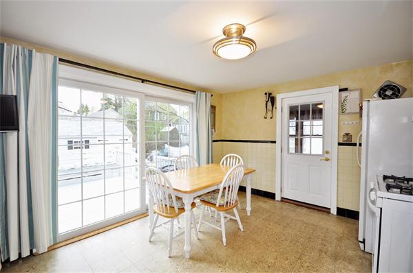 53 Valentine Road Arlington, MA 02476 - Photo 13 of 29