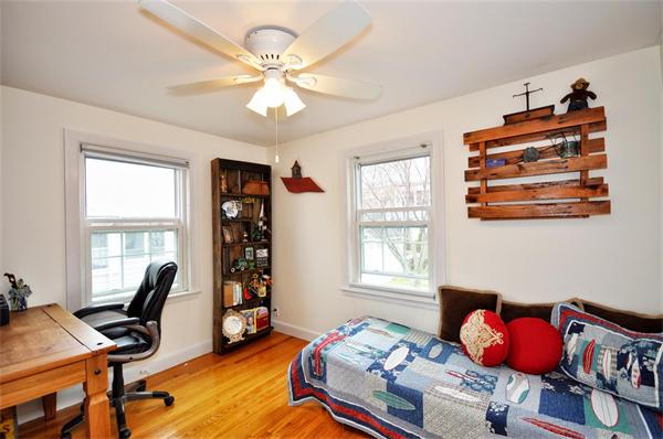 53 Valentine Road Arlington, MA 02476 - Photo 9 of 29