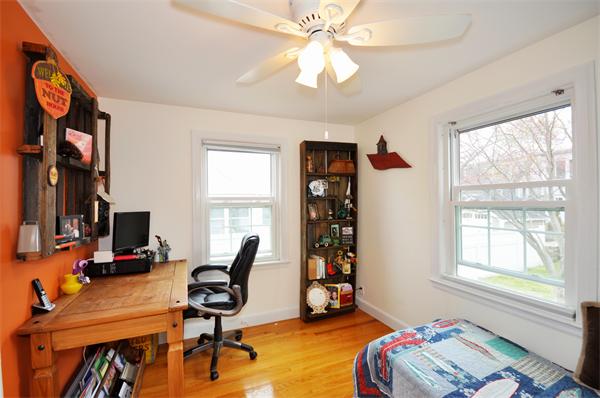 53 Valentine Road Arlington, MA 02476 - Photo 10 of 29
