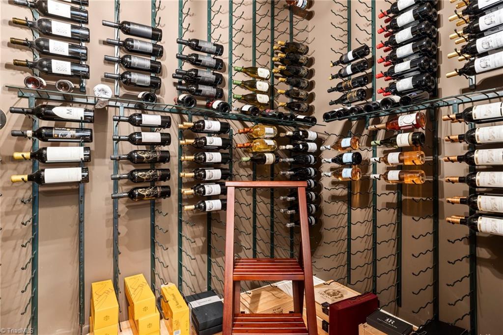 3704 Dover Park Road Greensboro, NC 27407 - Photo 11 of 50