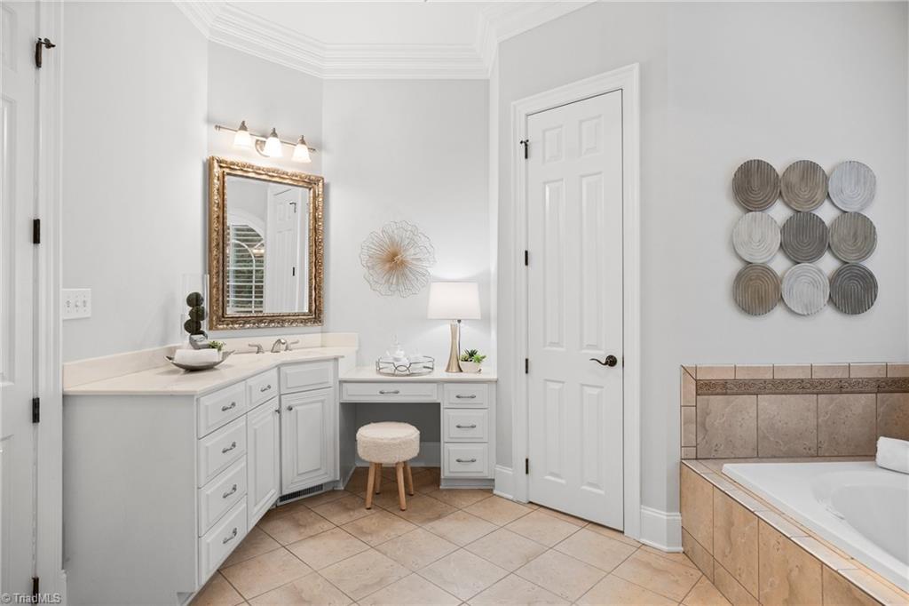 3704 Dover Park Road Greensboro, NC 27407 - Photo 25 of 50