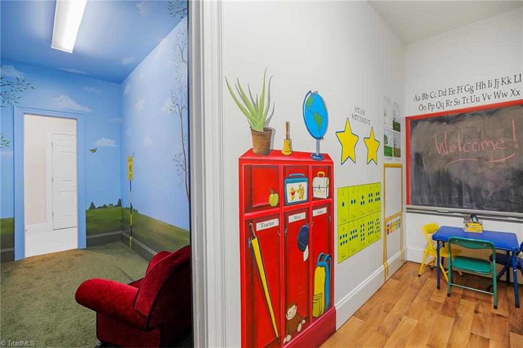 3704 Dover Park Road Greensboro, NC 27407 - Photo 36 of 50