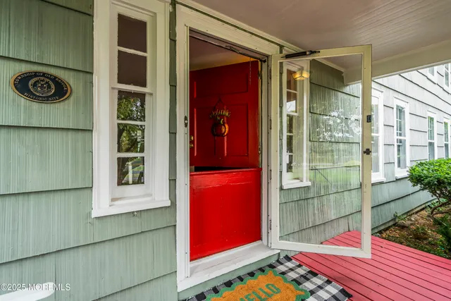 $680,000 | 4377 Old Bridge Matawan Road, Matawan, NJ 07747