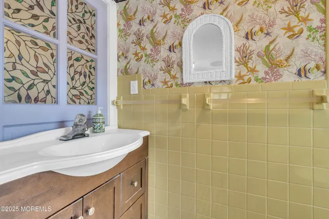 $680,000 | 4377 Old Bridge Matawan Road, Matawan, NJ 07747