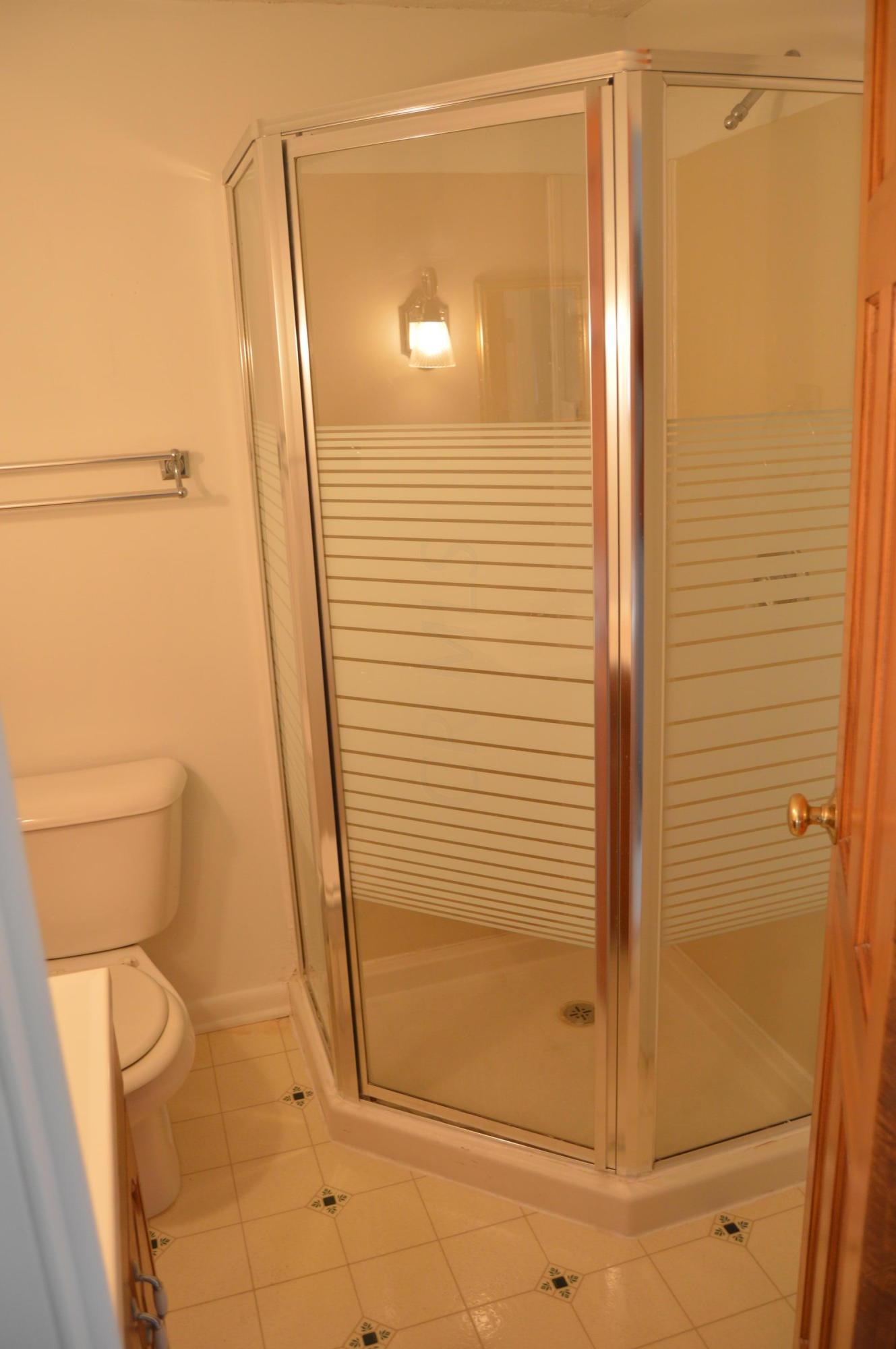 271 Danhurst Road Columbus, OH 43228 - Photo 21 of 32 Gallery Image 21