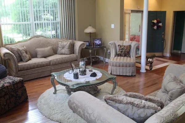 $685,000 | 1 Garton Court, Sewell, NJ 08080