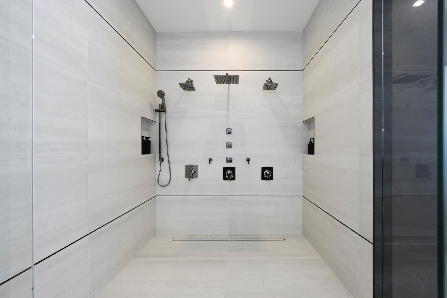 11288 West Teach Road Palm Beach Gardens, FL 33410 - Photo 34 of 88 PRIMARY BATHROOM 2ND FLOOR