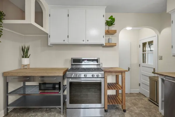 $415,000 | 1502 Farragut Street, Madison, WI 53704