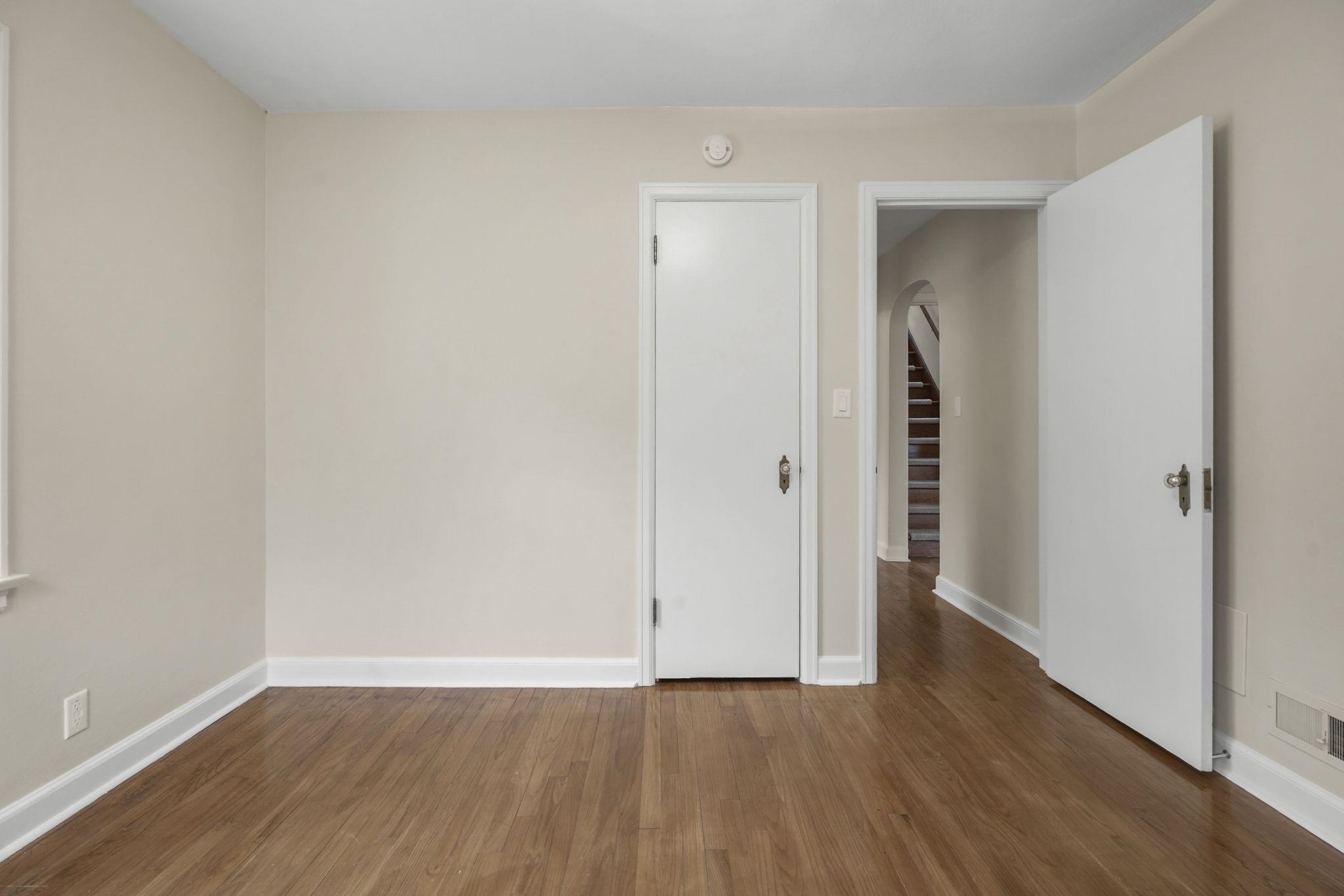 1502 Farragut Street Madison, WI 53704 - Photo 18 of 56