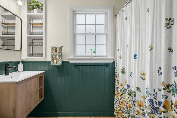 $415,000 | 1502 Farragut Street, Madison, WI 53704