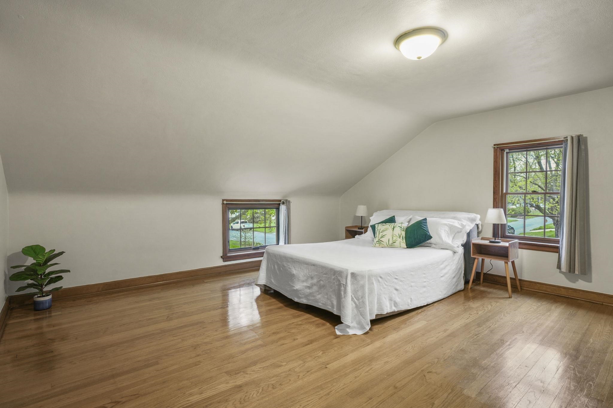 1502 Farragut Street Madison, WI 53704 - Photo 28 of 56