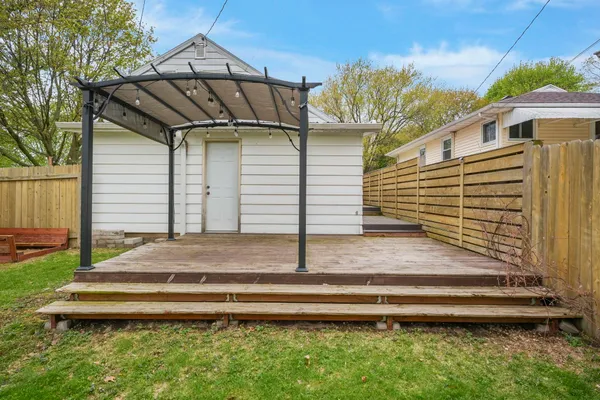 $415,000 | 1502 Farragut Street, Madison, WI 53704