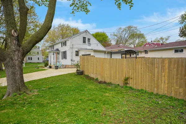 $415,000 | 1502 Farragut Street, Madison, WI 53704