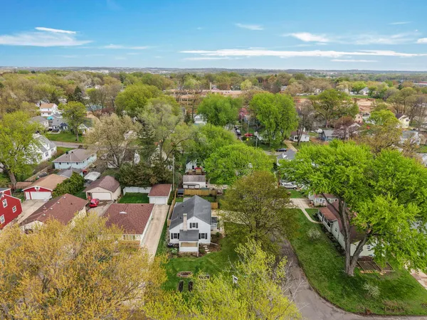 $415,000 | 1502 Farragut Street, Madison, WI 53704