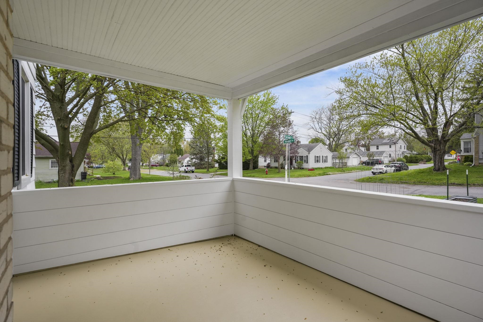 1502 Farragut Street Madison, WI 53704 - Photo 7 of 56