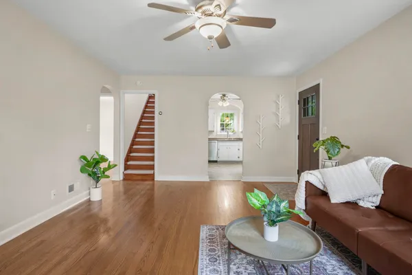 $415,000 | 1502 Farragut Street, Madison, WI 53704