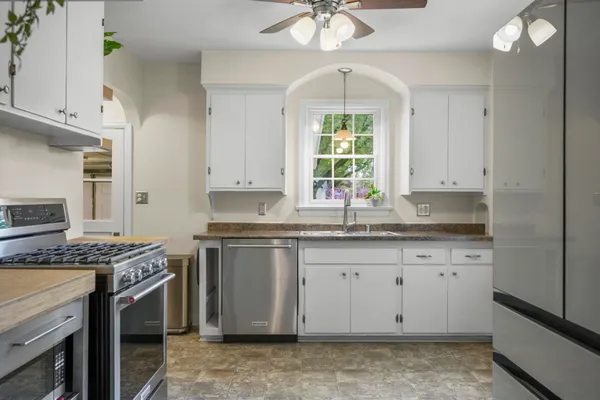 $415,000 | 1502 Farragut Street, Madison, WI 53704