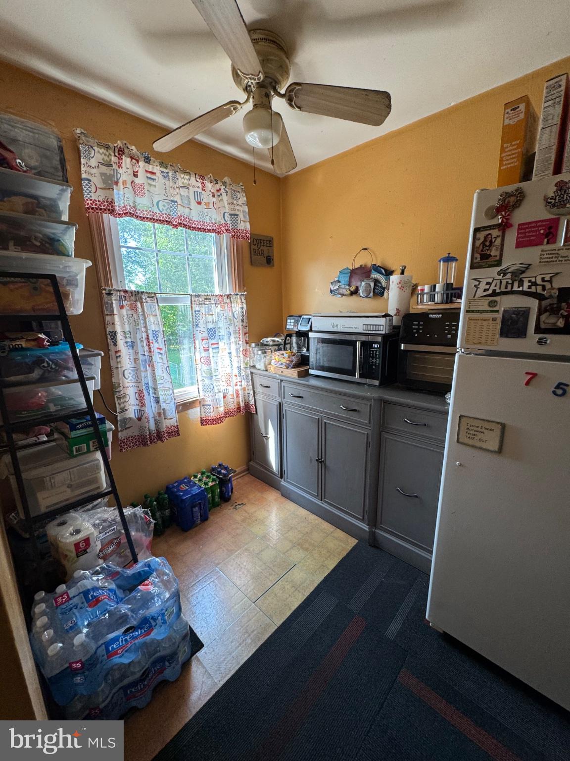 2009 Heather Road Folcroft, PA 19032 - Photo 27 of 30 Cozy kitchen with sunny charm.