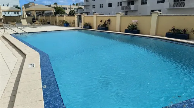 $3,400 | 1501 South Ocean Drive, Unit 404, Hollywood, FL 33019