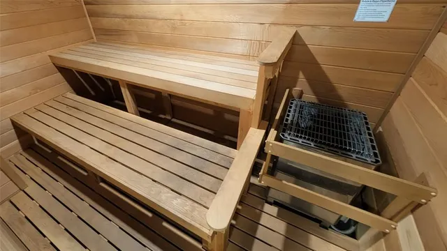 $3,400 | 1501 South Ocean Drive, Unit 404, Hollywood, FL 33019