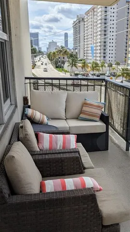 $3,400 | 1501 South Ocean Drive, Unit 404, Hollywood, FL 33019