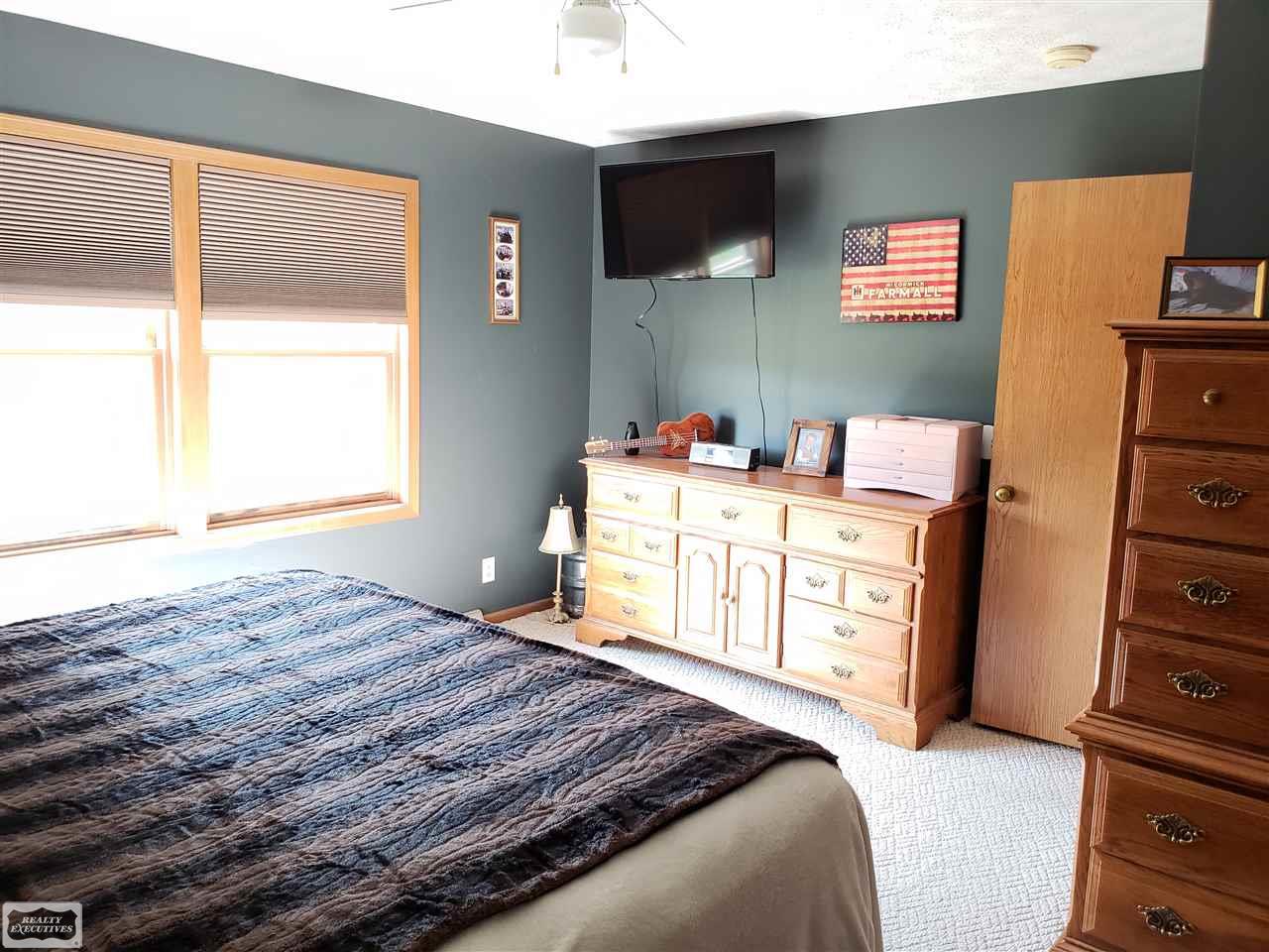 1470 Riley Center Road Memphis, MI 48041 - Photo 19 of 23 31354979-18.JPG