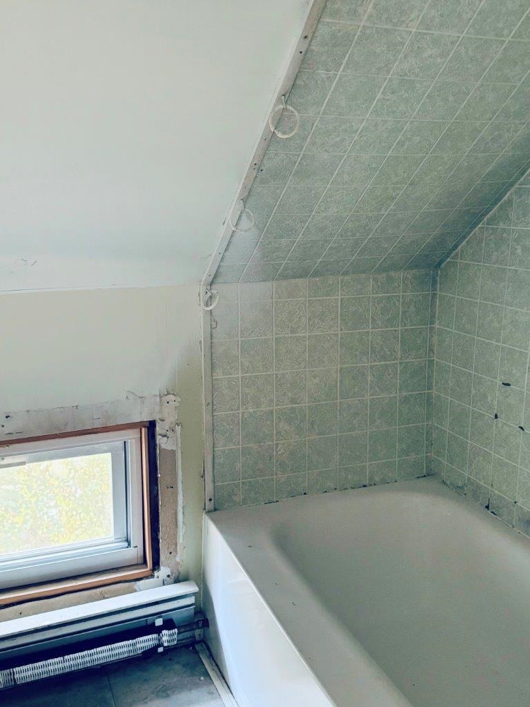 92 Meadow Street Rutland, VT 05701 - Photo 3 of 12 Gallery Image 3