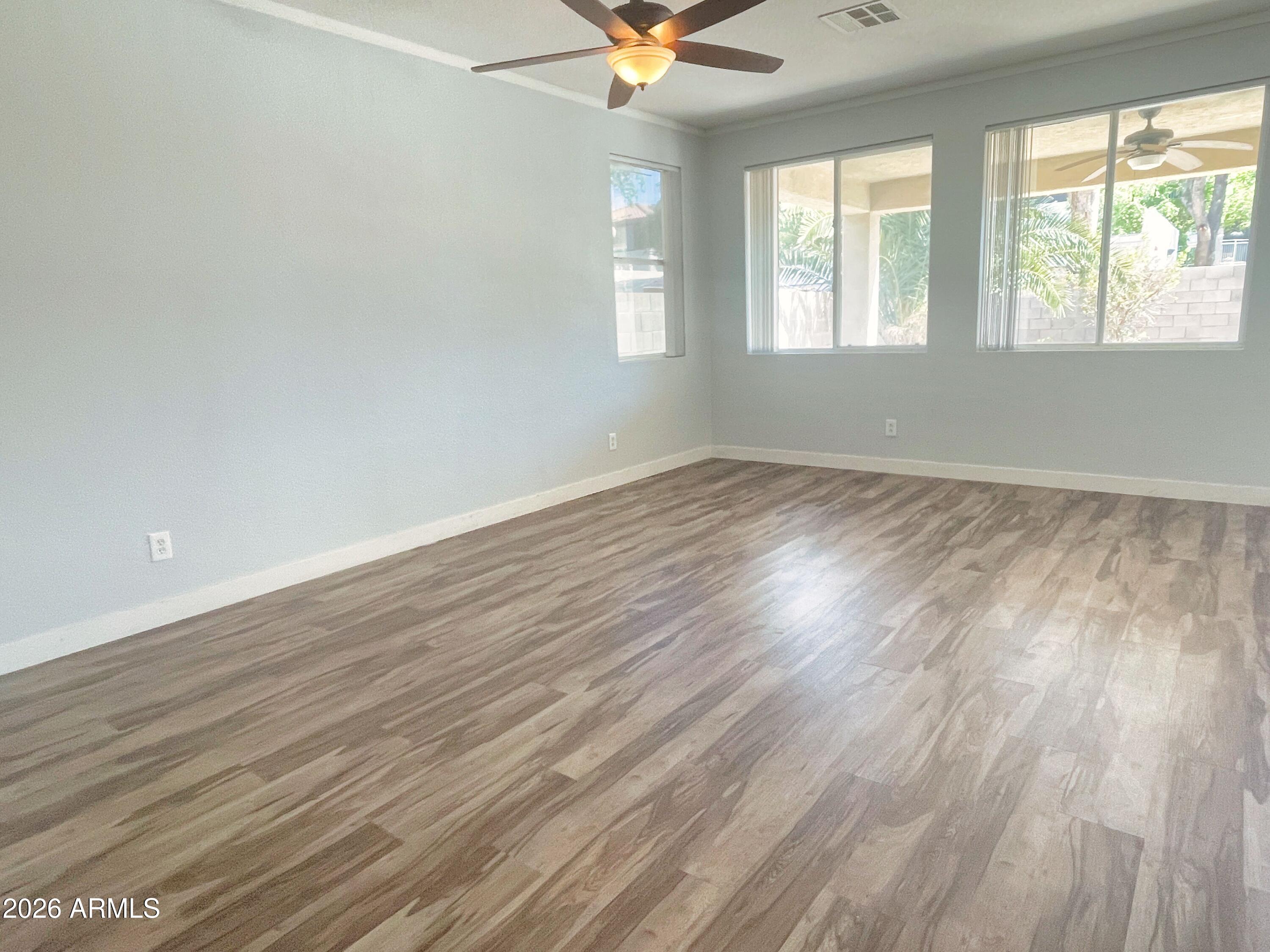 10445 West Granada Road Avondale, AZ 85392 - Photo 4 of 27