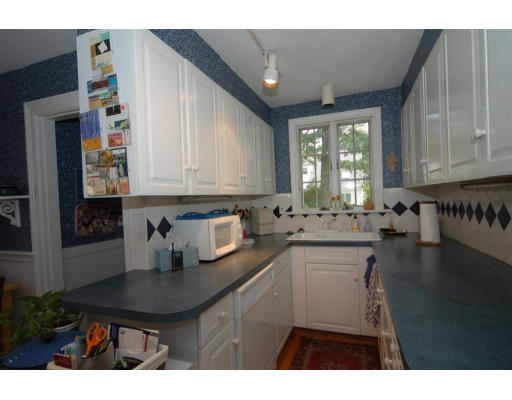 48 Kenilworth Road Arlington, MA 02476 - Photo 9 of 25 Gallery Image 9