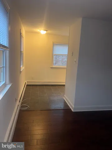 a view of utility room