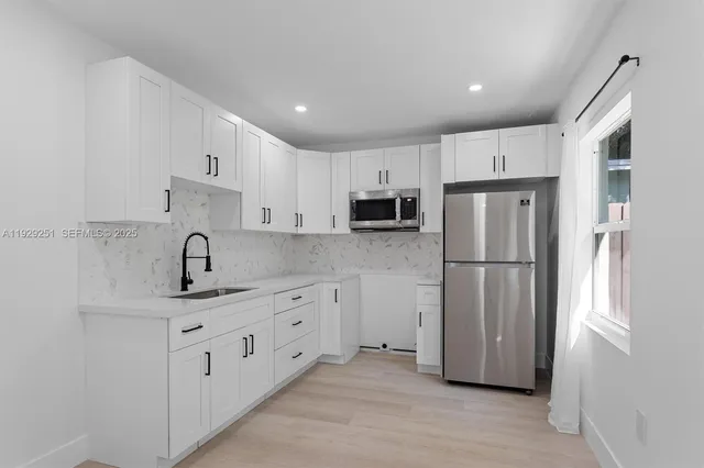 $1,750 | 2610 Northwest 83rd Avenue, Unit B, Sunrise, FL 33322