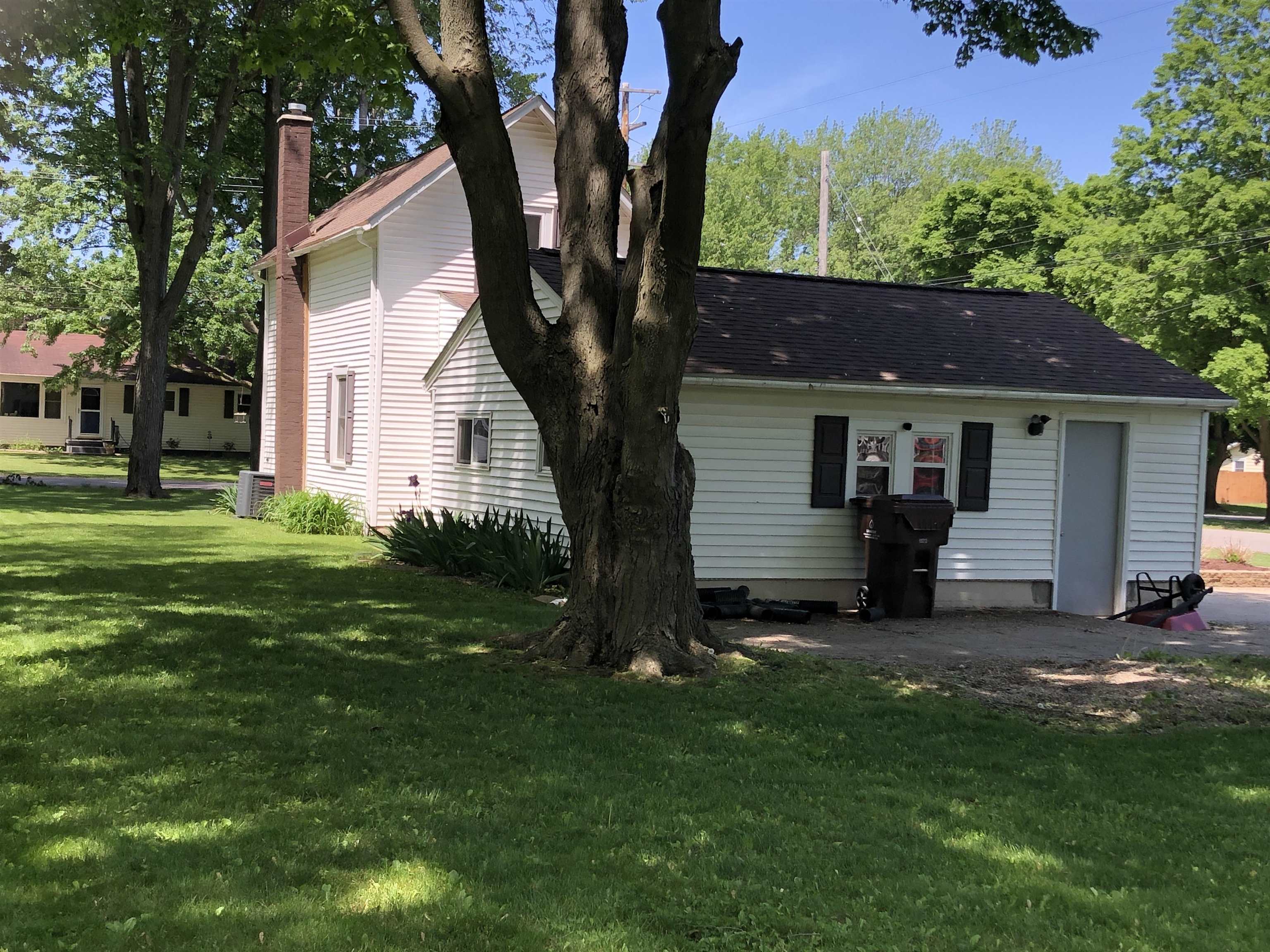 234 Union Street Shepherd, MI 48883 - Photo 4 of 24
