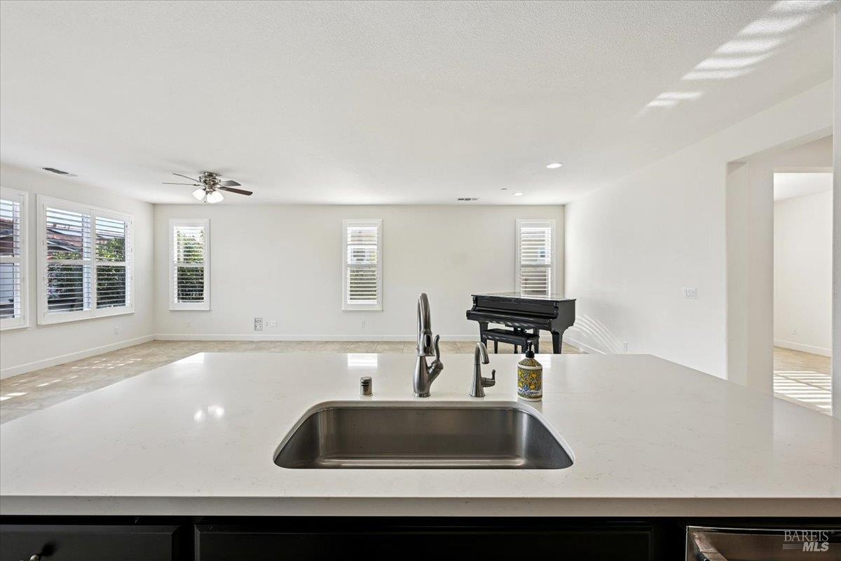 236 Shearwater Drive Rio Vista, CA 94571 - Photo 16 of 54